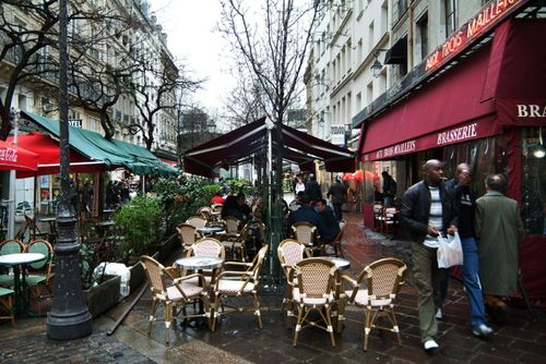 Terrasse sur rue