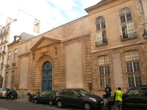 Turenne 60 hôtel équevilly grand veneur façade