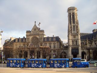 Petit train bleu anne chenais 