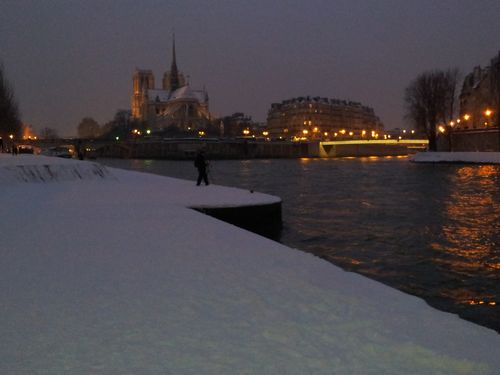 Neige à Paris