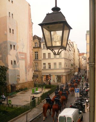 Haudriettes gendarmes à cheval