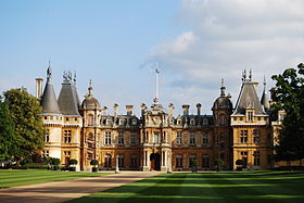 280px-WaddesdonManor