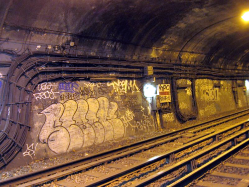 Tunnel_metro_paris