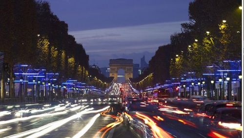 Champs_elysees_3