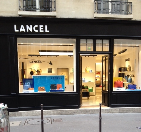 Vivre le Marais Vivre Paris centre Lancel ouvre une boutique dans le Marais