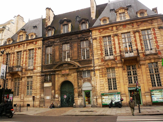 Hôtel de mayenne vue générale avant travaux 07 11 09