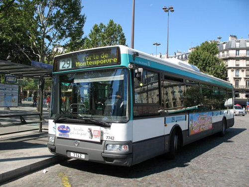 800px-Île-de-France_RATP_Renault_Agora_S_n°7742_L29_Bastille