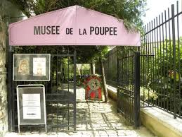 Poupee 1