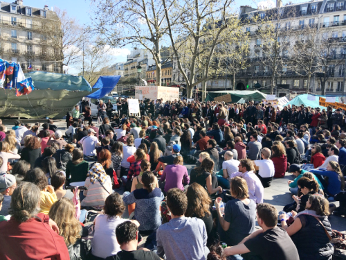 République jour assis nuit debout 11 04 16