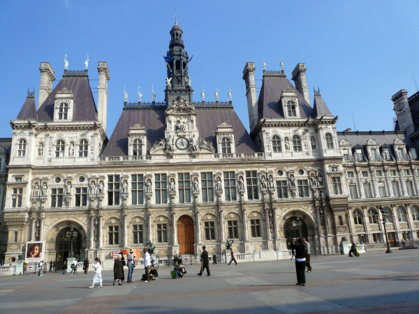 Vivre le Marais, Vivre Paris centre !: Quand des panneaux d'affichage  deviennent un obstacle aux circulations douces