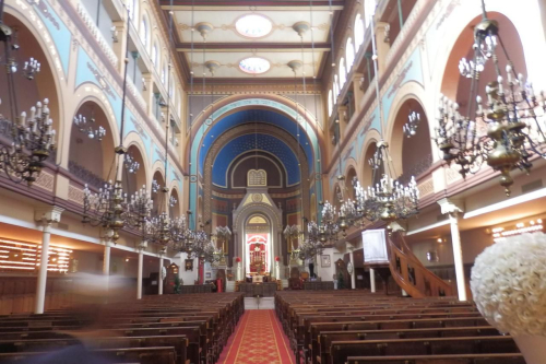 Synagogue nazareth intérieur le parisien 16 01 20