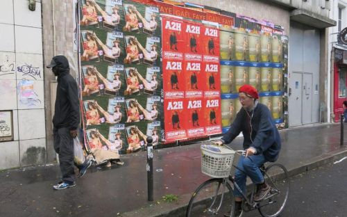 Affichage sauvage le parisien