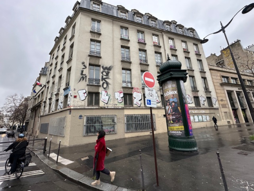 Bourse travail taguée